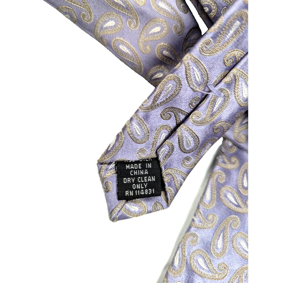 Covington Men's Silk Tie Purple Gold Paisley Necktie Classic Pattern Elegant - Picture 3 of 4
